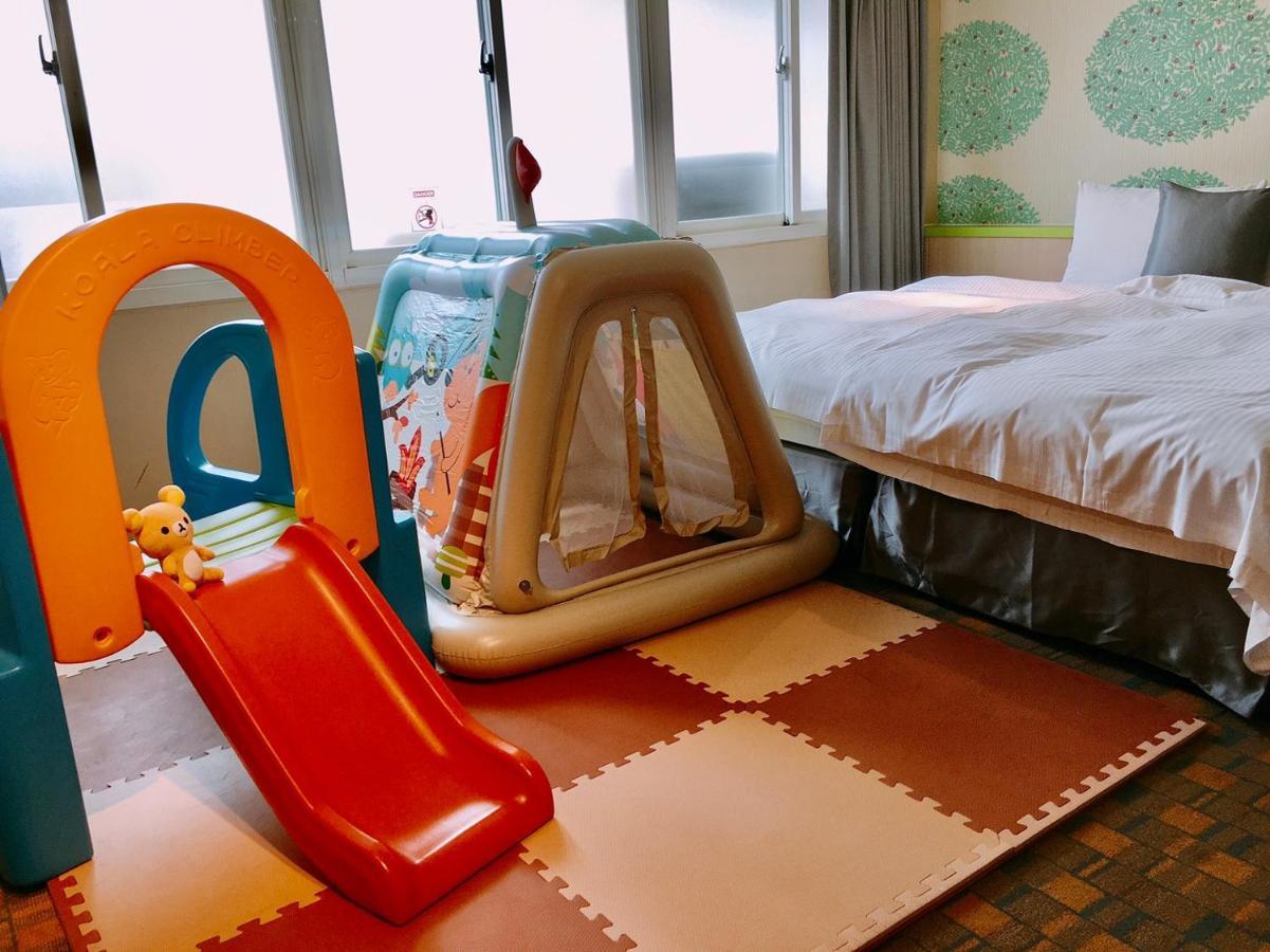 Click Hotel - Ximending Branch Tajpej Zewnętrze zdjęcie
