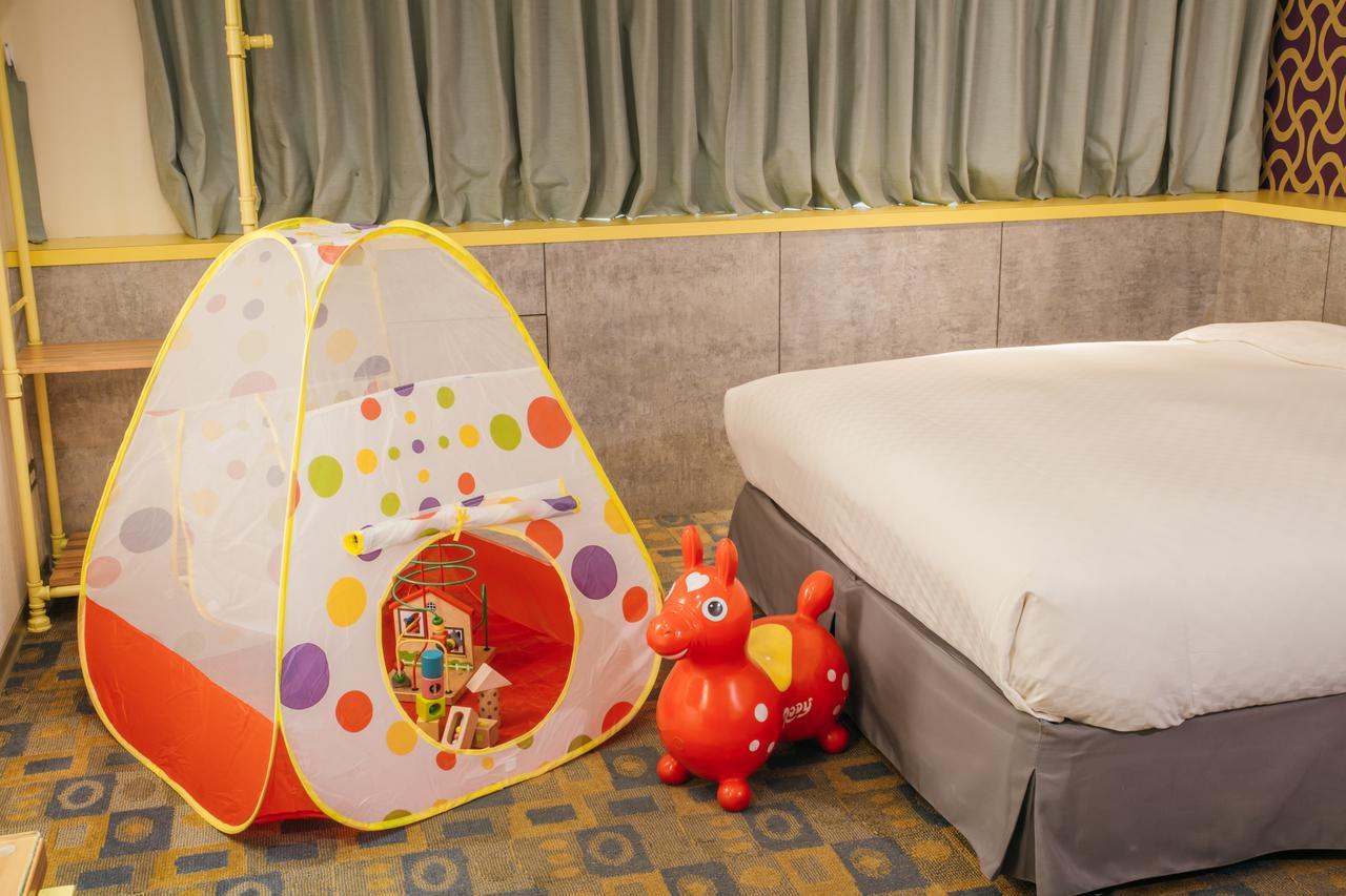 Click Hotel - Ximending Branch Tajpej Zewnętrze zdjęcie
